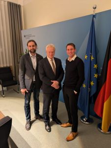 Josef Schmidt, Bundesminister Alois Rainer und Stephan Schneider