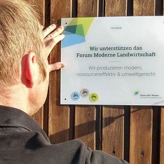 (c)FML Wir unterstützen das Forum Moderne Landwirtschaft (c)FML Wir unterstützen das Forum Moderne Landwirtschaft