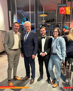 BRS im Dialog mit Minister Rainer zu der Zukunft der Schweinehaltung; Bildquelle: Christine Massfeller