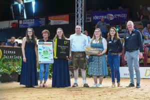 Gewinner der Rasse Brown Swiss der Betrieb Stadler
© Christine Massfeller