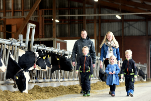 (c)Dorothee Warder: Der neue RZG ermöglicht es Landwirten, gezielt auf hohe Milchleistungen und eine gute Gesundheit ihrer Tiere zu züchten