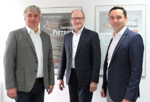 v.l.n.r.: Jörg Sauter, Hans-Benno Wichert, Dr. Raffael Wesoly